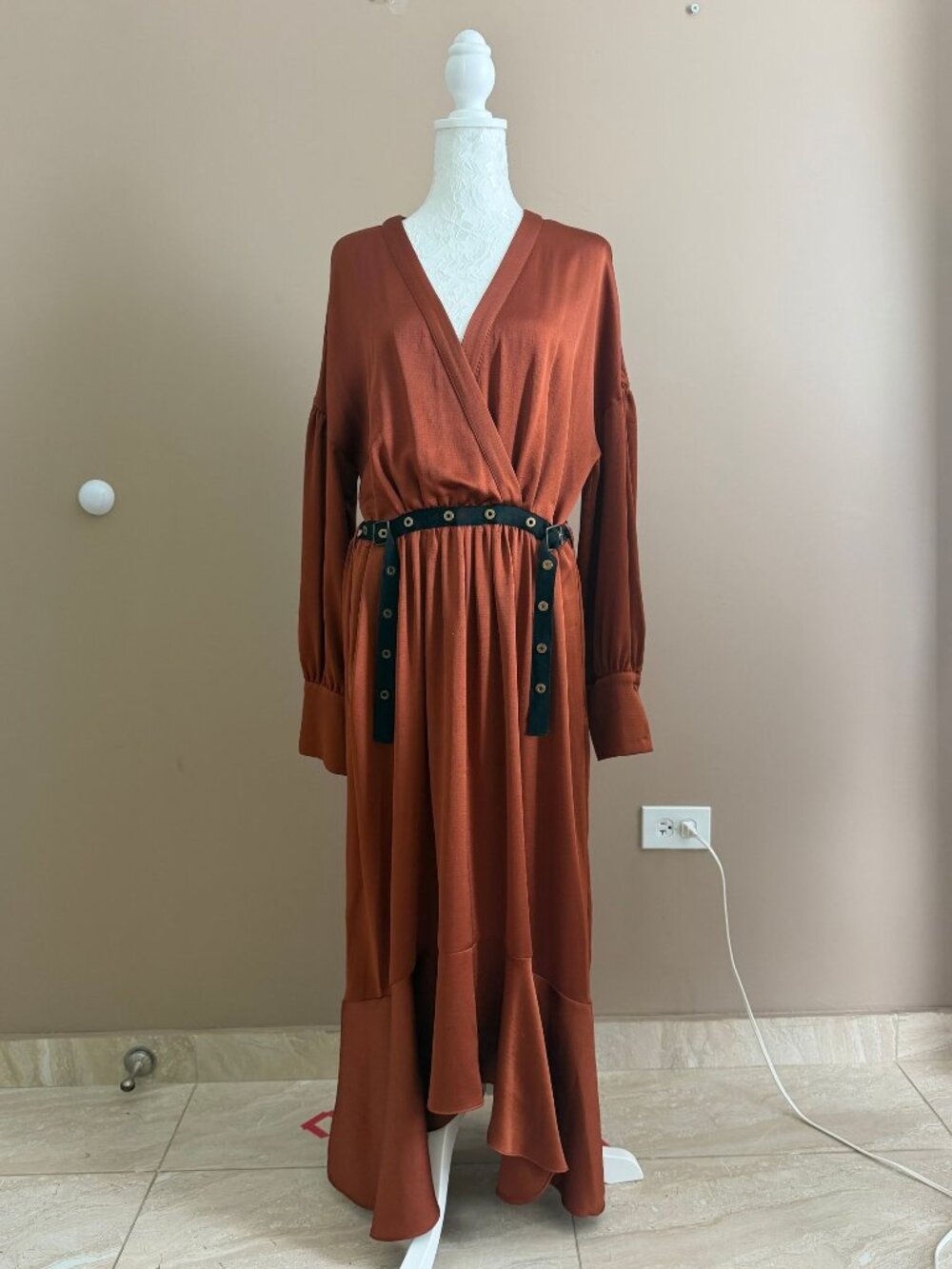 BCBGMAXAZRIA copper dress Size L.